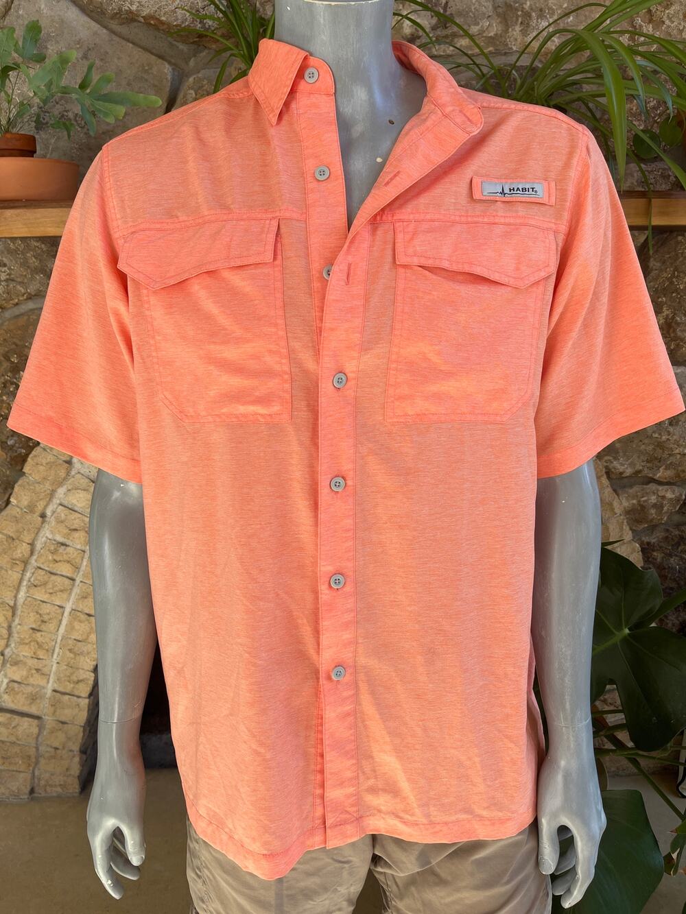 Habit Button Down Fishing Hiking Short Sleeve Orange Shirt Men's Size Medium